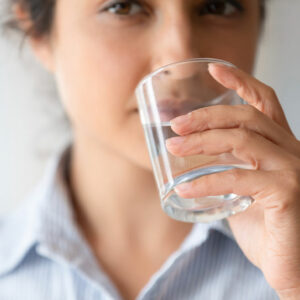 3 alarming side effects of not drinking enough water