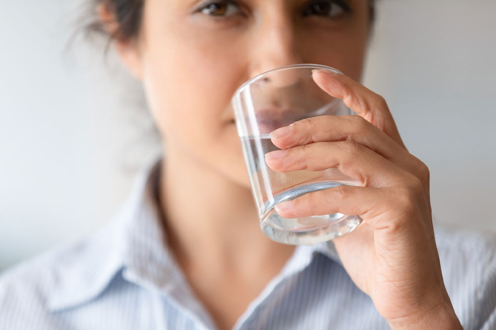 3 alarming side effects of not drinking enough water